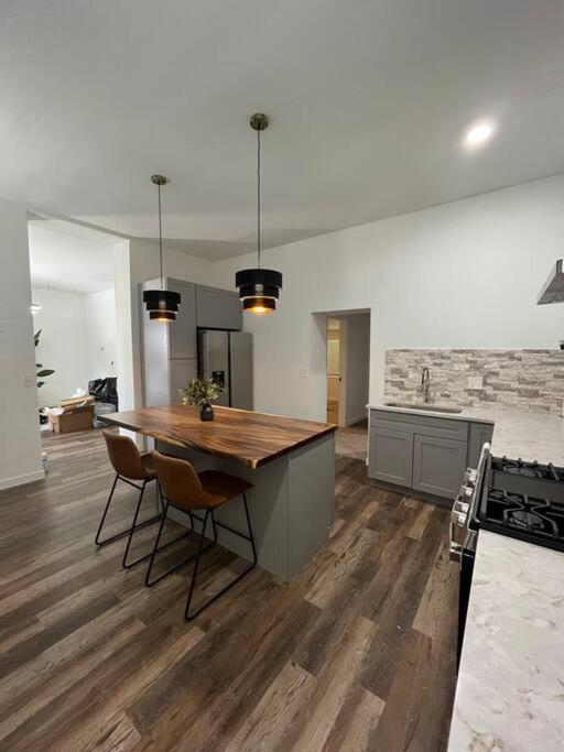Luxury 2Br Within Walking Distance To Nightlife!! Villa Covington Ngoại thất bức ảnh