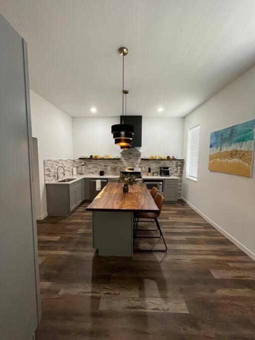 Luxury 2Br Within Walking Distance To Nightlife!! Villa Covington Ngoại thất bức ảnh